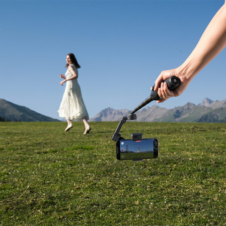 Stabilisateur pour smartphone DJI Osmo Mobile 8