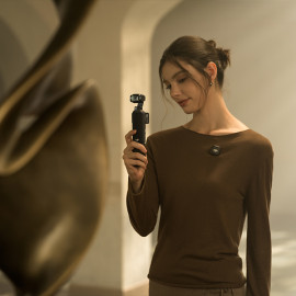 DJI Osmo Pocket 4 Creator Combo : le pack complet pour créer en 4K
