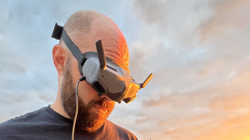Goggles pour contrôlrz votre drone DJI par les mouvements de le tête !