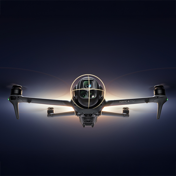 Nacelle rotative à 360° du DJI Mavic 4 PRro