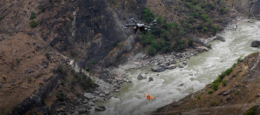 DJI Flycart 100 et son treuil pour le sauvetage