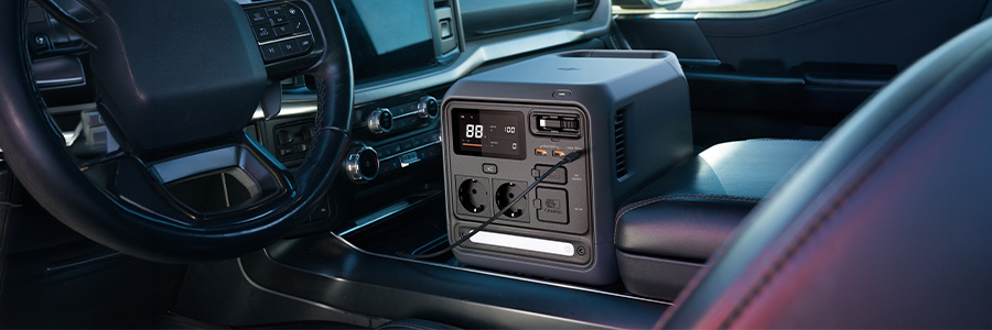 DJI Power 1000 Mini en voiture