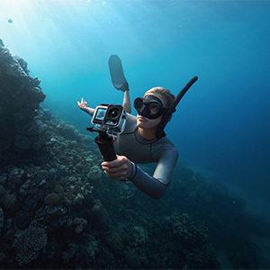 DJI Neo avec radiocommande 3 DJI FPV